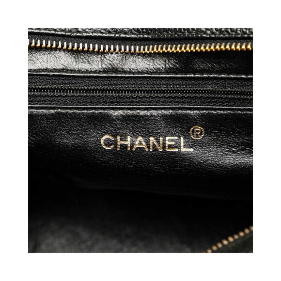 Pre Loved Chanel CC Caviar Handbag - Picture 6 of 8